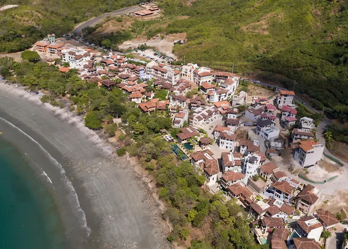 Apartamento Catalinas - Cazenovia Centrally Located, Short Walk To Playa Danta