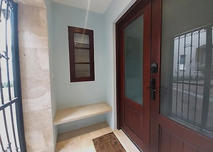 Apartamento Catalinas - Cazenovia Centrally Located, Short Walk To *