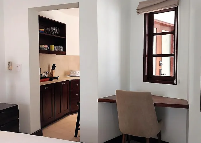 Catalinas - Cazenovia Centrally Located, Short Walk To Playa Danta
